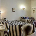 Del Gagini 4*