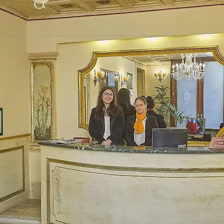 Del Gagini Bed and Breakfast 3*